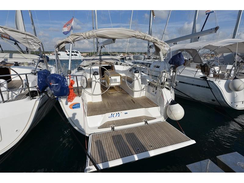 Book yachts online - sailboat - Bavaria Cruiser 40 - Joy   - rent