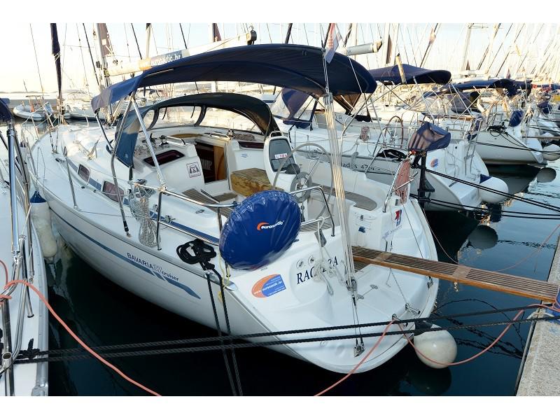 Book yachts online - sailboat - Bavaria 37 Cruiser - Ragazza - rent