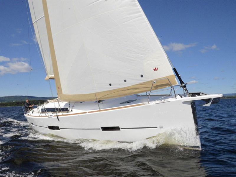 Book yachts online - sailboat - Dufour 412 GL - FUN 4 FRIENDS - rent