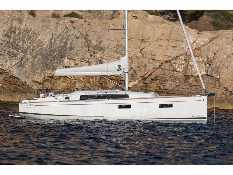 Book yachts online - sailboat - Oceanis 38.1 - MAJANO - rent