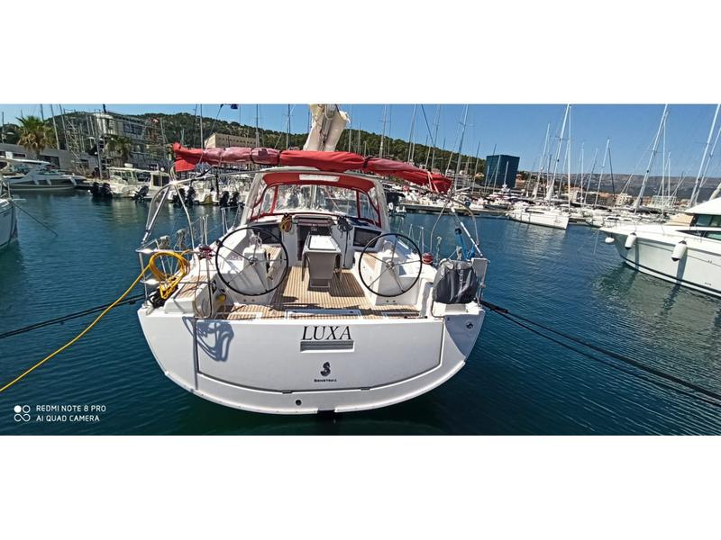 Book yachts online - sailboat - Oceanis 41.1 - LUXA - rent