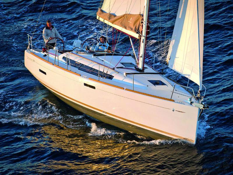 Book yachts online - sailboat - JEANNEAU SO 389 - EMILINA BI-6ª-3-75-2018 - rent