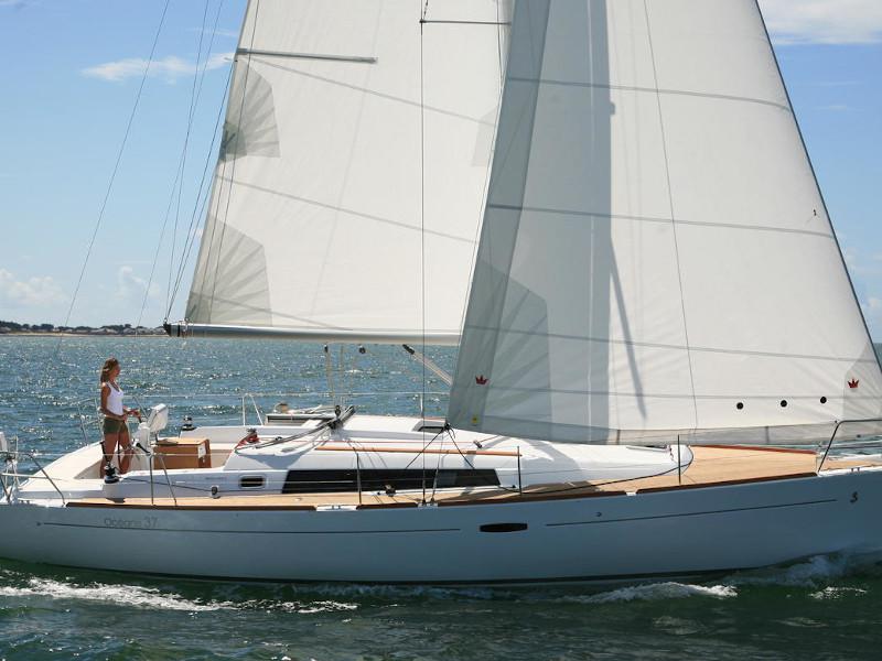 Book yachts online - sailboat - Oceanis 37 - Oceanis 37 - rent
