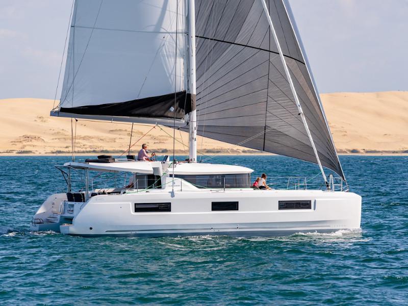 Book yachts online - catamaran - Lagoon 46 - Creo One - rent