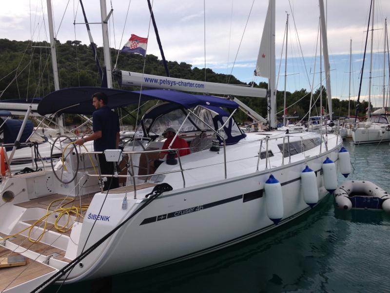 Book yachts online - sailboat - Bavaria Cruiser 46 - CURICA  - rent