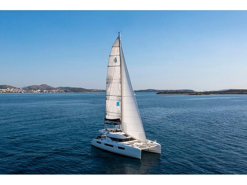 Book yachts online - catamaran - Lagoon 50 - For Sail Again - rent