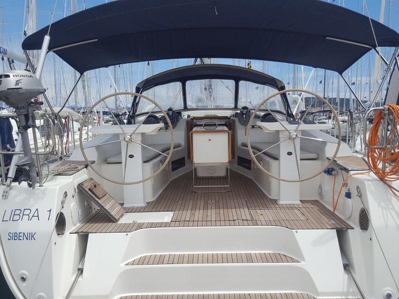 Book yachts online - sailboat - Bavaria 45 Cruiser - Libra I - rent