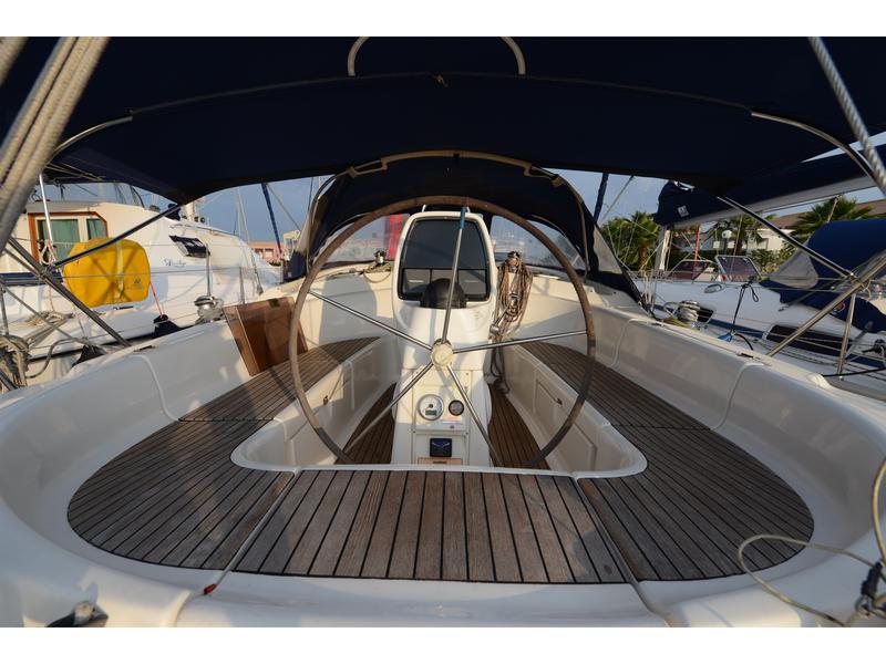 Book yachts online - sailboat - Bavaria 39 Cruiser - Fortuna - rent