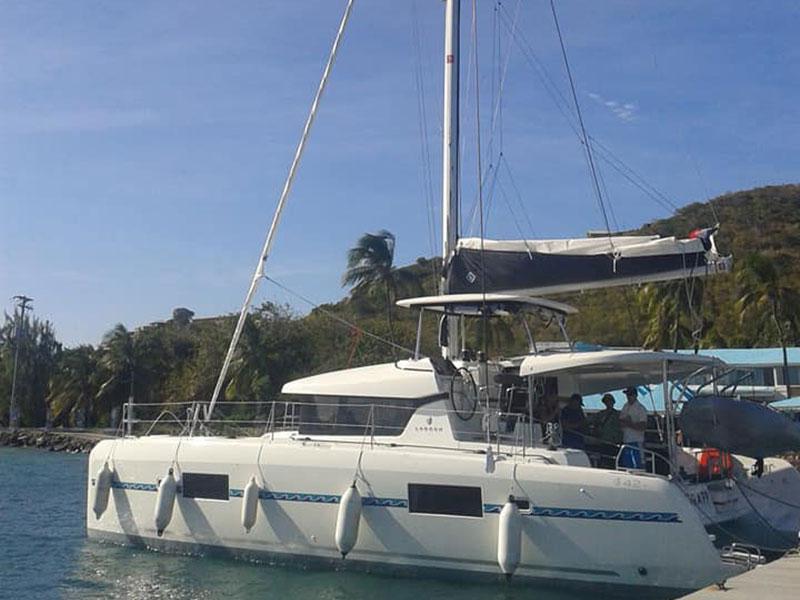 Book yachts online - catamaran - Lagoon 42 - Tidre - rent