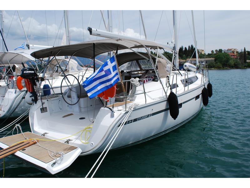 Book yachts online - sailboat - Bavaria Cruiser 41 - Ariti - rent