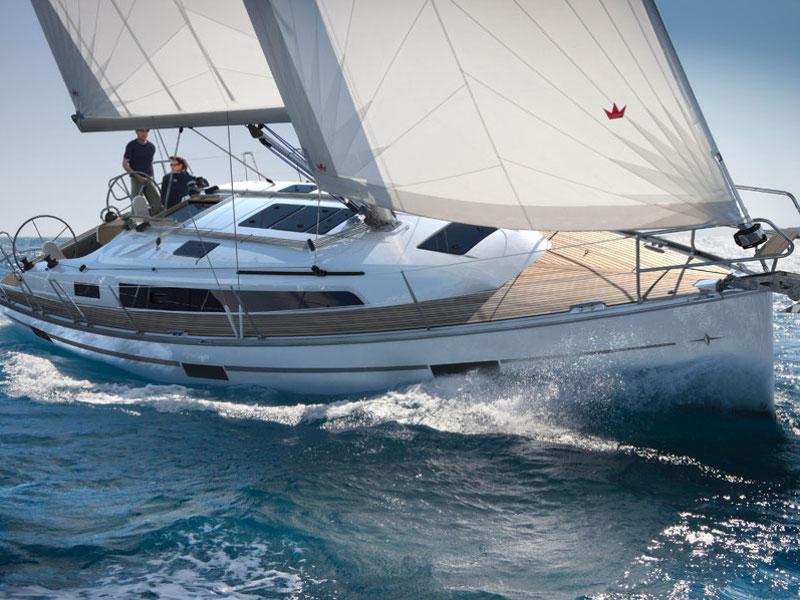 Book yachts online - sailboat - Bavaria Cruiser 37 - ALENA - rent