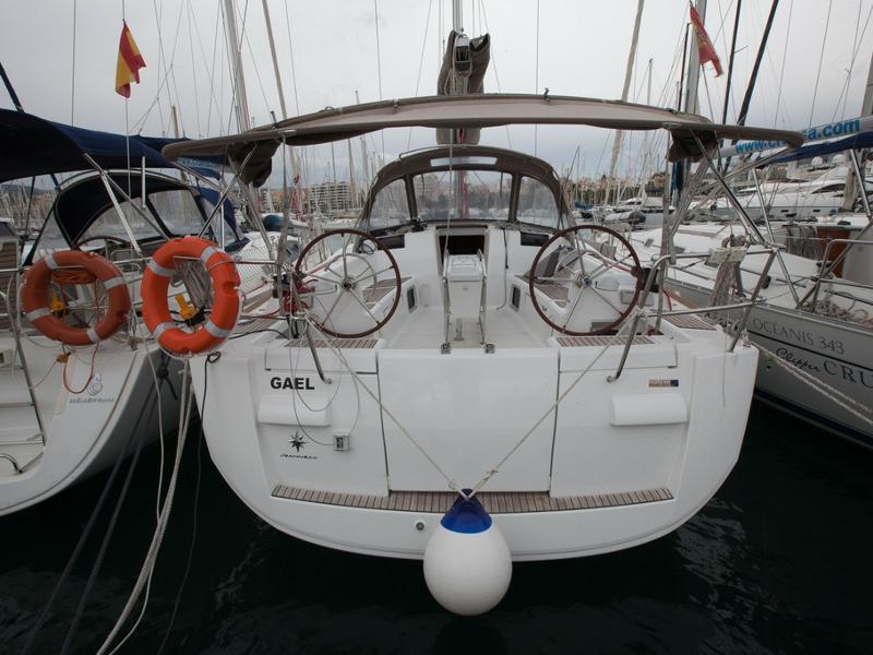 Book yachts online - sailboat - Sun Odyssey 439 - Gael - rent
