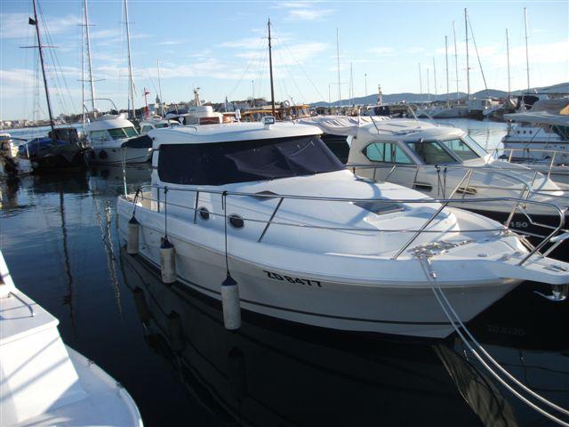 Book yachts online - motorboat - Faeton Moraga 1040 Hard Top - Angela - rent