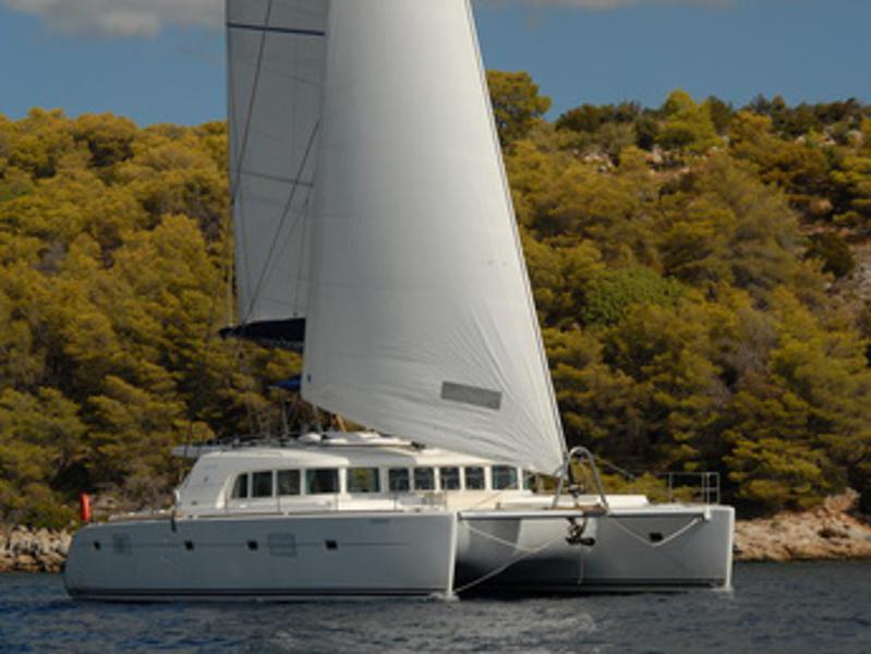 Book yachts online - catamaran - Lagoon 500 - Lepanto - rent