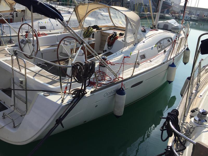 Book yachts online - sailboat - Oceanis 43 - Little Mermaid - rent