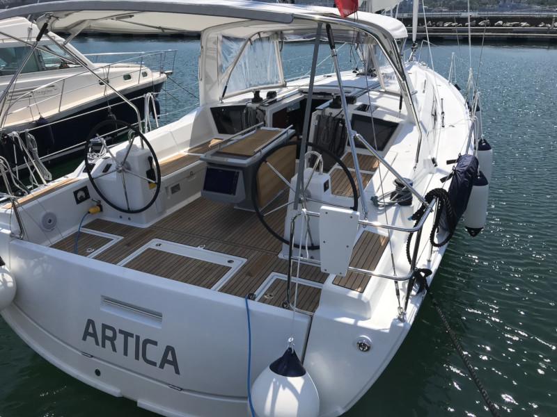 Book yachts online - sailboat - Oceanis 41.1 - Artica - rent