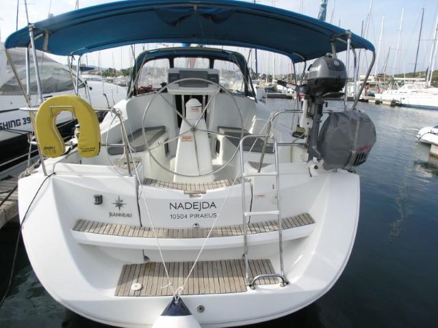 Book yachts online - sailboat - Sun Odyssey 36i - Nadejda - rent