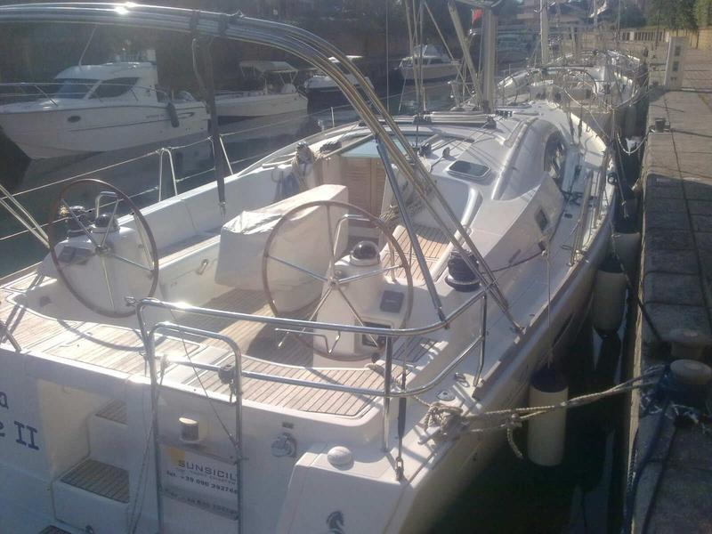 Book yachts online - sailboat - Oceanis 40 - Senza Parole II - rent