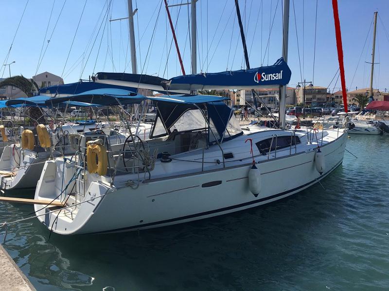 Book yachts online - sailboat - Sunsail 43 -  - rent