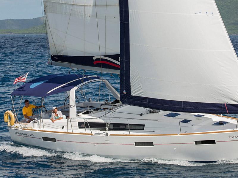 Book yachts online - sailboat - Moorings 42.3 -  - rent