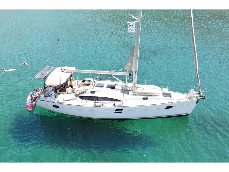 Book yachts online - sailboat - Elan 444 Impression - Okea Iris - rent