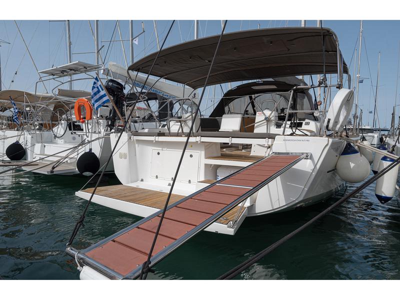 Book yachts online - sailboat - Dufour 460GL - Kosmopolitan - rent