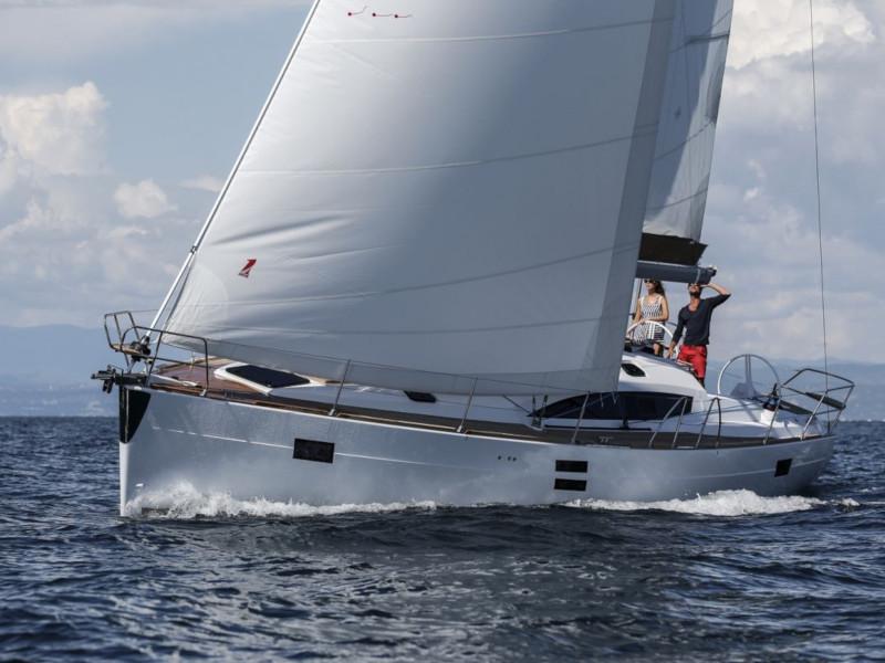 Book yachts online - sailboat - Elan 45 Impression - 4 cabin version - Jasmin - rent