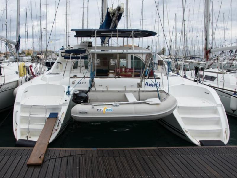 Book yachts online - catamaran - Lagoon 380 S2 - Ameli - rent