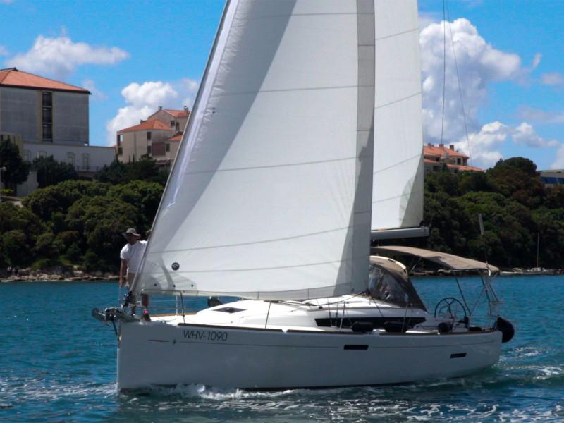 Book yachts online - sailboat - Sun Odyssey 389 - Tina - rent