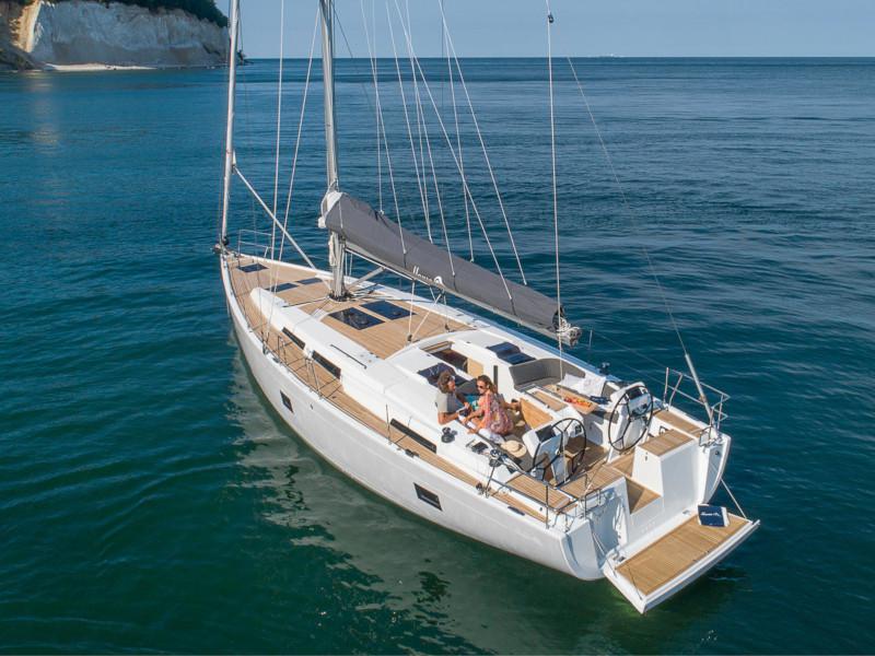 Book yachts online - sailboat - Hanse 458 - EMPRESS - rent