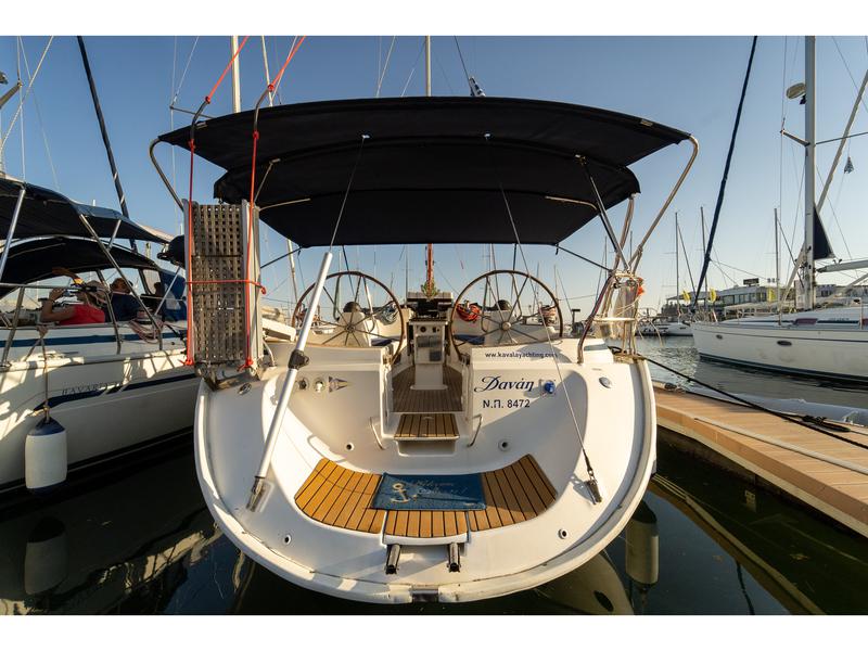 Book yachts online - sailboat - Bavaria 44 - Danai (with Bowthruster ,Solar Panels, New Sails) - rent