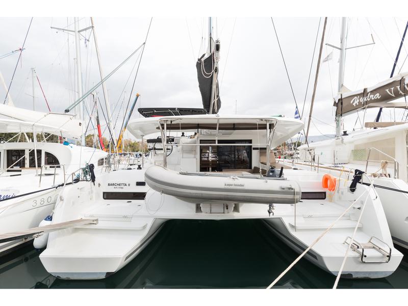 Book yachts online - catamaran - Lagoon 42 - Barchetta II - rent