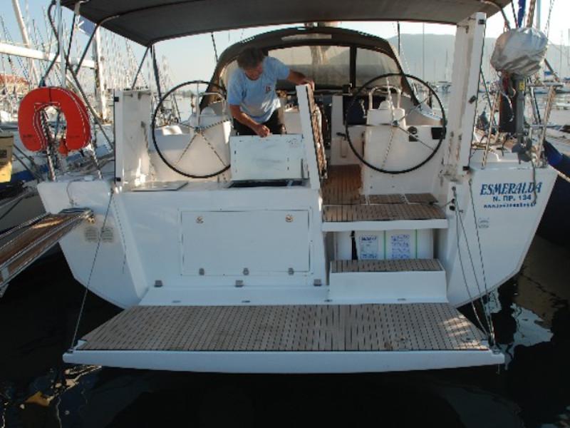 Book yachts online - sailboat - Dufour 460 Grand Large - Esmeralda - rent