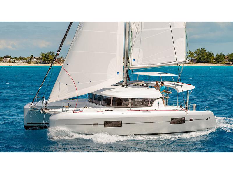Book yachts online - catamaran - Lagoon 42 - Mona Lisa II - rent