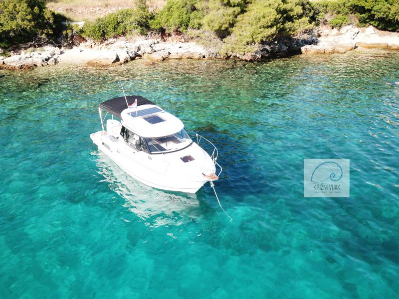 Book yachts online - motorboat - Merry Fisher 795 - POMALO - rent
