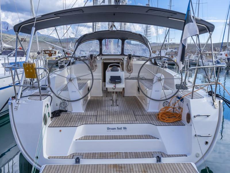 Book yachts online - sailboat - Bavaria 46 - Kalev - rent