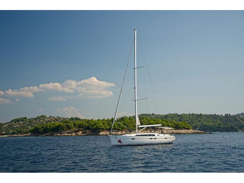 Book yachts online - sailboat - Bavaria 46 CN - MH 44 - rent
