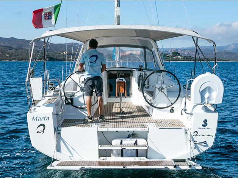 Book yachts online - sailboat - Oceanis 38 - Marta - rent