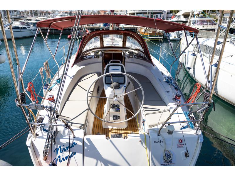 Book yachts online - sailboat - Bavaria 34 Cruiser - Nina Nina - new sails 2022. - rent