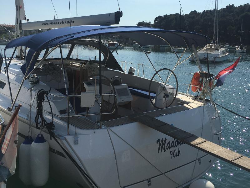 Book yachts online - sailboat - Bavaria 46 Cruiser - Madonna - rent