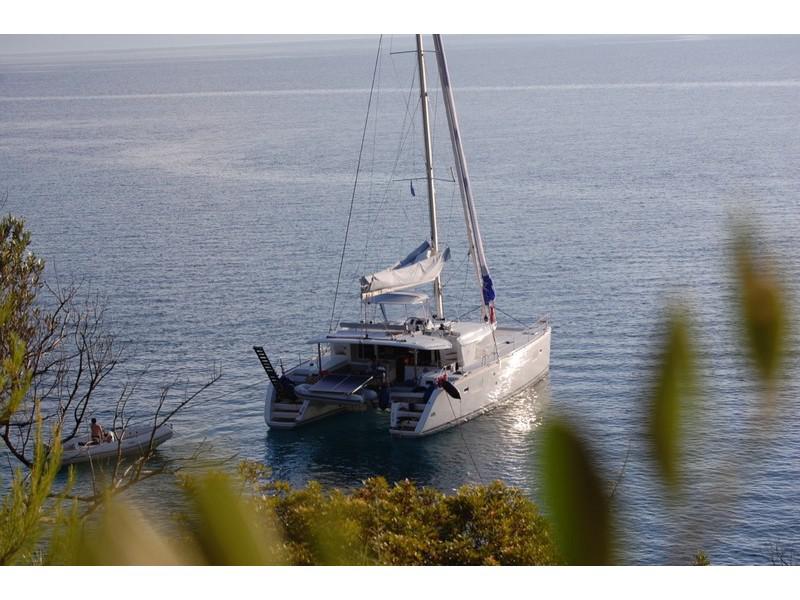 Book yachts online - catamaran - Lagoon 450F - KOS 450.3 - rent