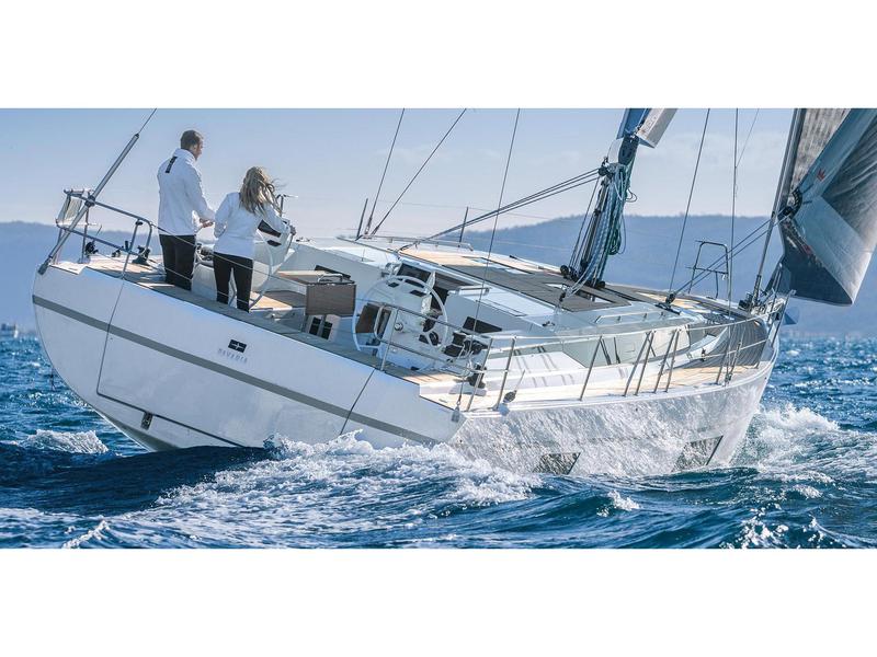 Book yachts online - sailboat - Bavaria C45A - BC45 - rent