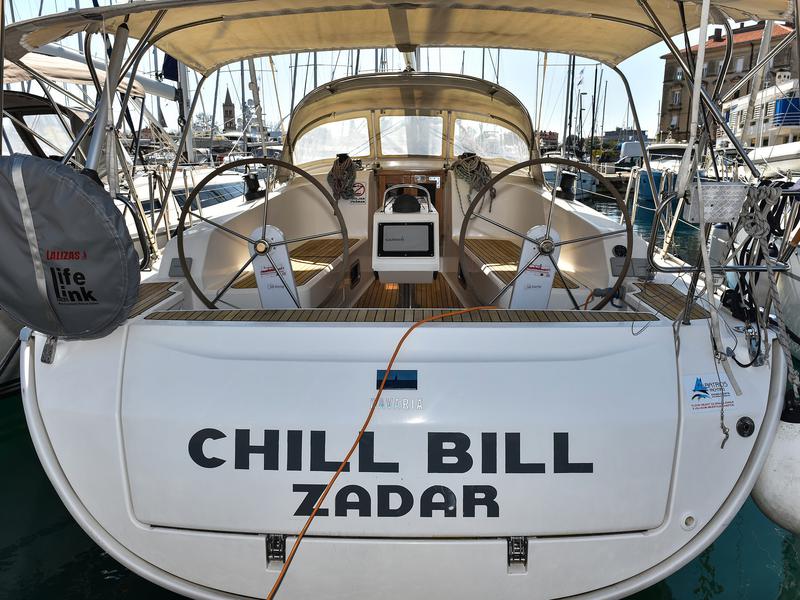 Book yachts online - sailboat - Bavaria Cruiser 41 - CHILL BILL - rent
