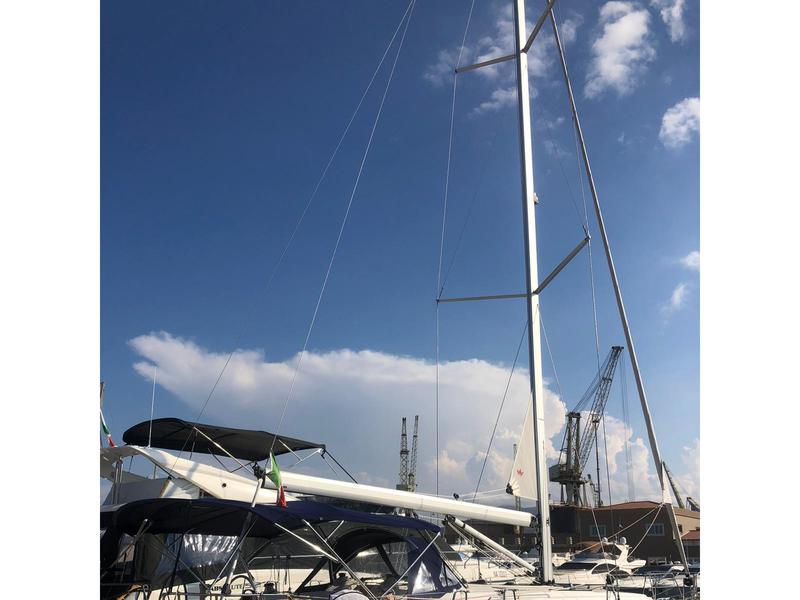 Book yachts online - sailboat - Bavaria 46 Cruiser - Baarìa - Standard line - rent