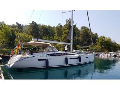 Book yachts online - sailboat - Jeanneau  53 - Anja Sophie - rent