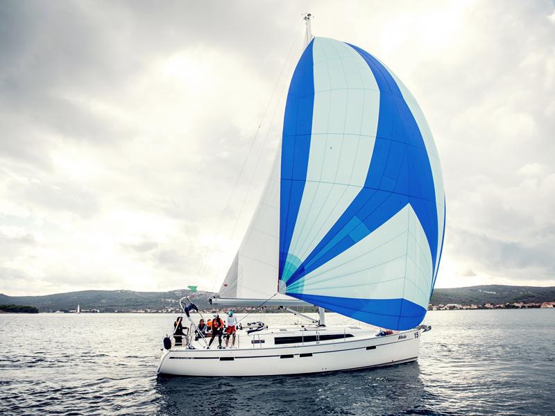 Book yachts online - sailboat - Bavaria Cruiser 46 - Kore - rent