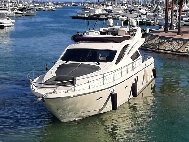 Book yachts online - motorboat - Rodman Muse 54 - Pauza - rent