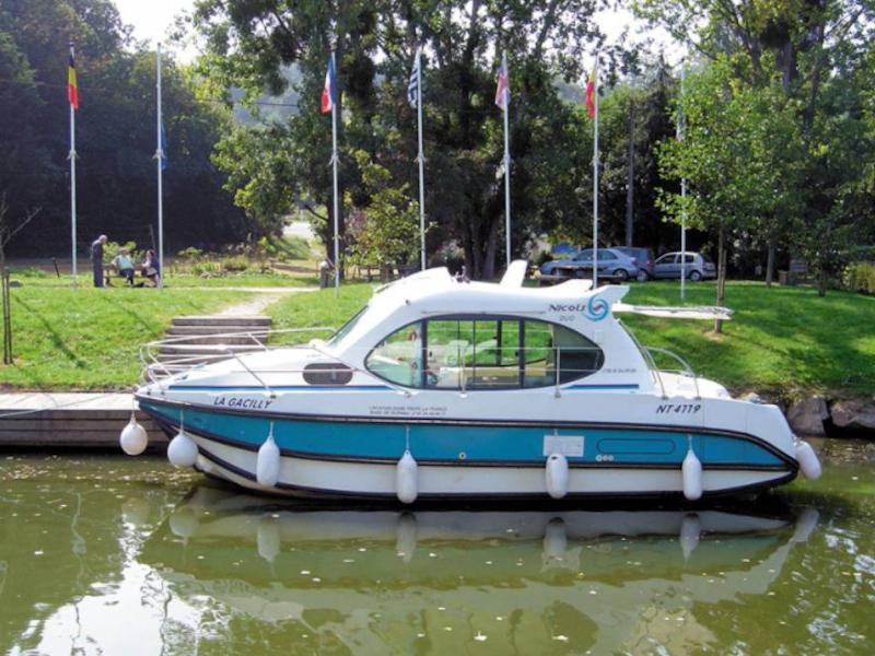 Book yachts online - motorboat - Estivale Duo - SARREBRUCK FR - rent