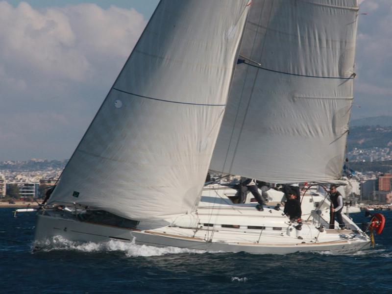 Book yachts online - sailboat - First 35 - MUSUKO - rent