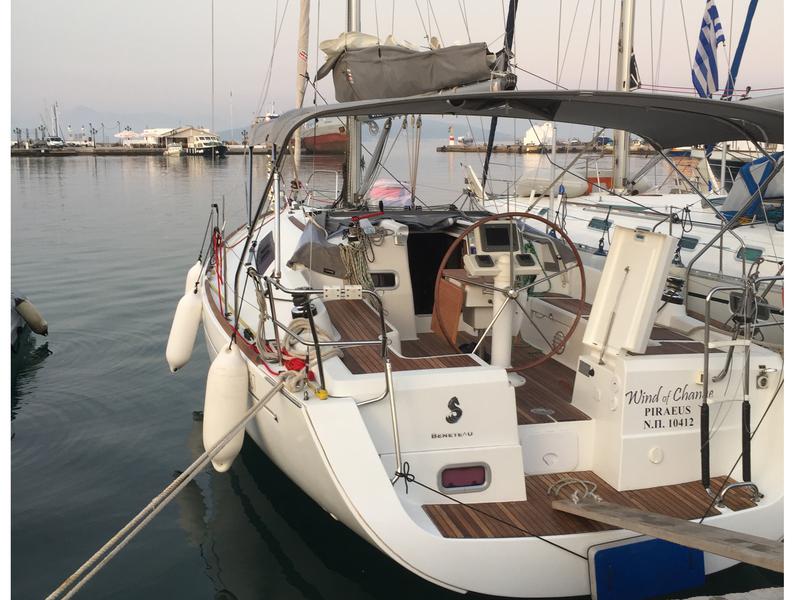 Book yachts online - sailboat - Oceanis 37 - WIND OF CHANGE (New 2023 full batten mainsail, 2023 furling genoa, 2023 bimini, 2023 sprayhood) - rent